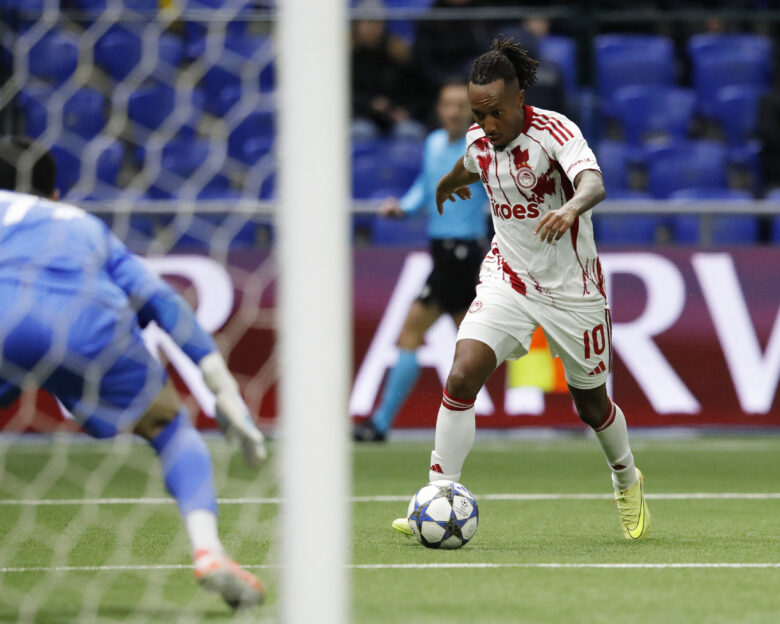 Ο Ζέλσον Μαρτίνς έκανε το 0-1 στο Καϊράτ Αλμάτι – Ολυμπιακός