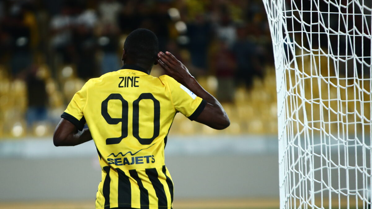 Ο Ζίνι σε αγώνα της ΑΕΚ (ΑΡΓΥΡΩ ΑΝΑΣΤΑΣΙΟΥ