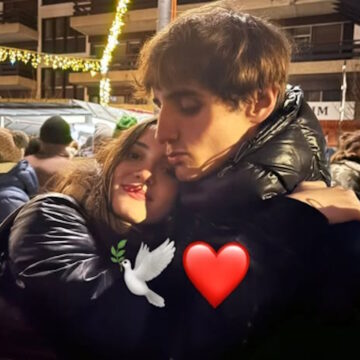 Ο Ρομαίν και η 15χρονη αδερφή του Αλίκη που σκοτώθηκε από τη φωτιά στο Κραν Μοντανά