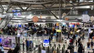 Στιγμιότυπο από το αεροδρόμιο «Ελευθέριος Βενιζέλος» στις 4 Ιανουαρίου όταν έκλεισε το FIR Αθηνών, λόγω τεχνικού προβλήματος