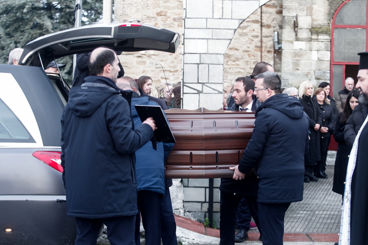 Κηδεία Αγάπης Μπουνόβα