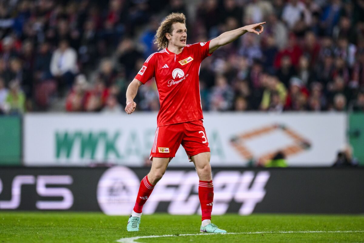 Ο Άλεξ Κραλ σε αγώνα της Ουνιόν