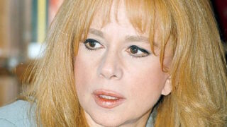 Αλίκη Βουγιουκλάκη: Μεγαλοεπιχειρηματίας από τη Νέα Υόρκη ενδιαφέρεται να αγοράσει το σπίτι της Στησιχόρου