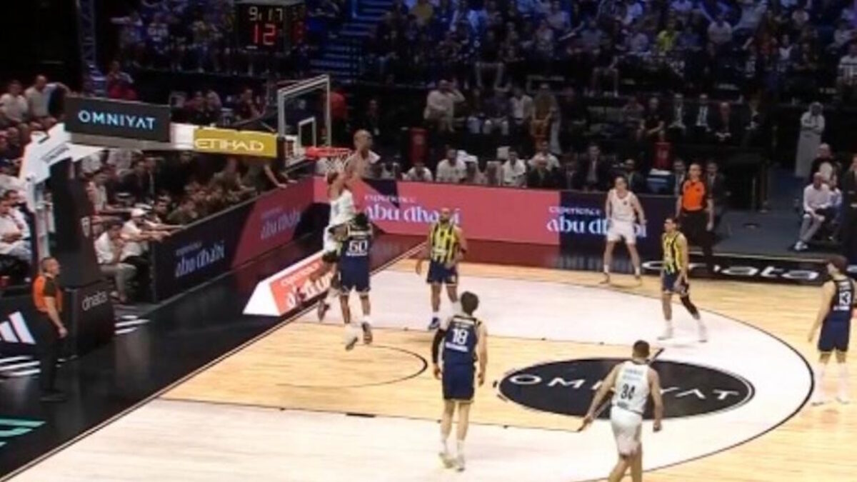 Euroleague: Αβράμοβιτς και Άντερσον πρωταγωνίστησαν στη φάση της χρονιάς