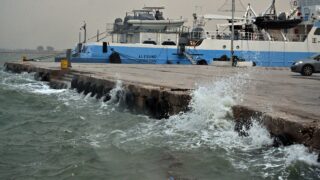 Ισχυροί άνεμοι στα λιμάνια