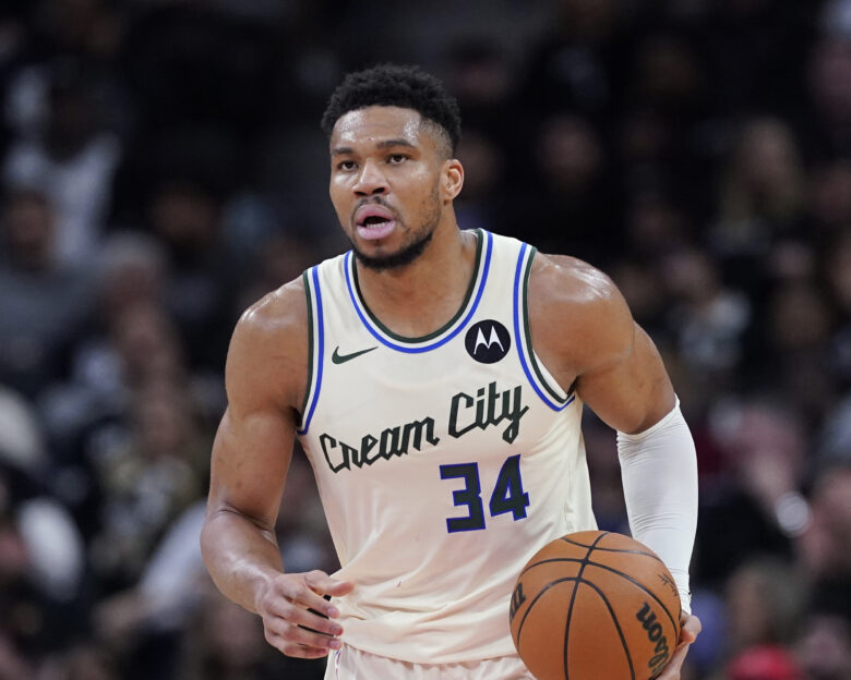 Ο Γιάννης Αντετοκούνμπο