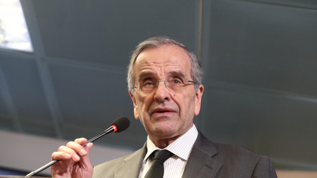 Αντώνης Σαμαράς