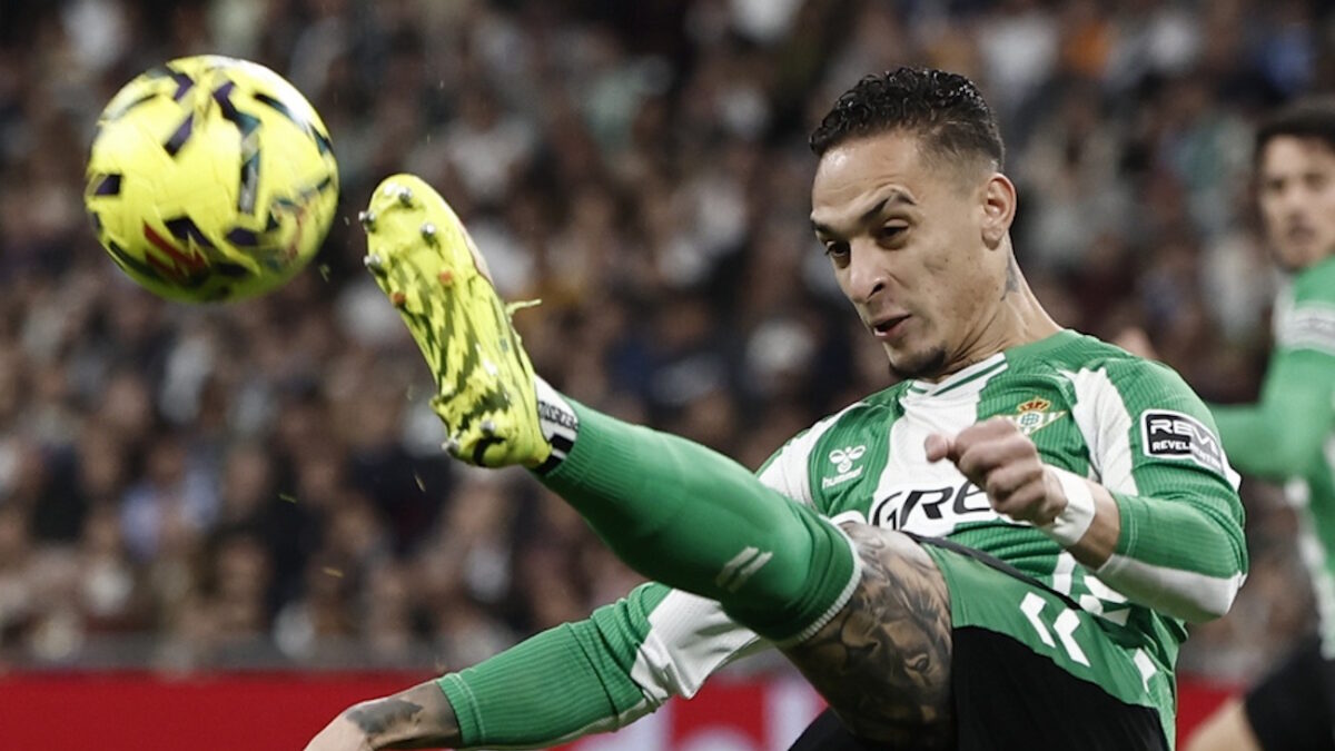 Ο Άντονι σε ματς της Μπέτις (ΦΩΤΟ EPA