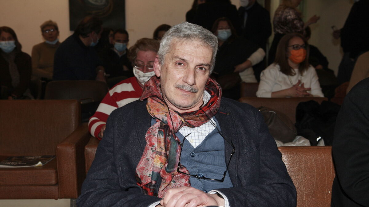 Άρης Λεμπεσόπουλος