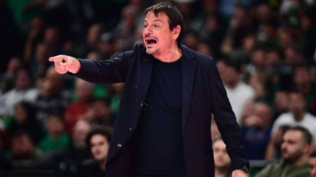 Ο Αταμάν στο Παναθηναϊκός - Βίρτους Μπολόνια (ΔΗΜΗΤΡΗΣ ΜΠΙΡΝΤΑΧΑΣ