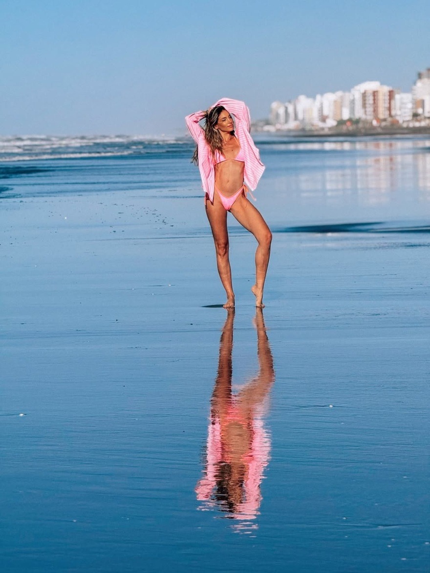 Αθηνά Οικονομάκου