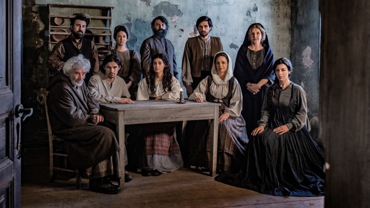 To πρωταγωνιστικό καστ της σειράς «Οι αθώοι»