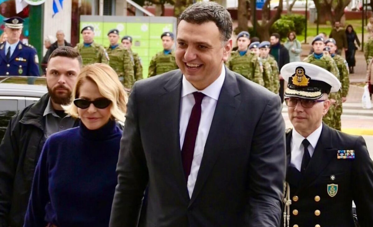 Τζένη Μπαλατσινού και Βασίλης Κικίλιας