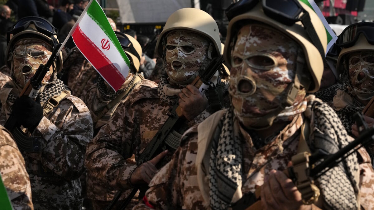 Μέλη της επίλεκτης παραστρατιωτικής οργάνωσης Μπασίζ του Ιράν