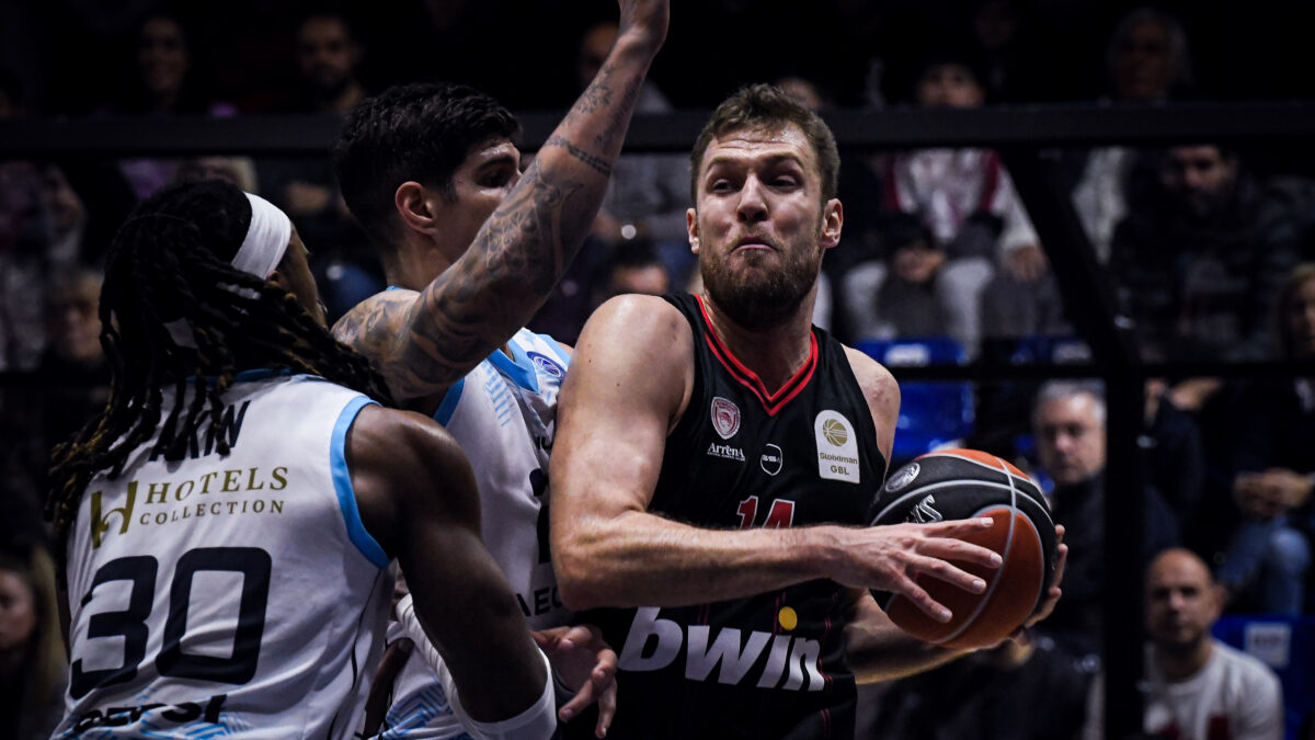 ΦΩΤΟ ΧΑΡΗΣ ΖΑΜΠΕΤΟΥΛΑΣ