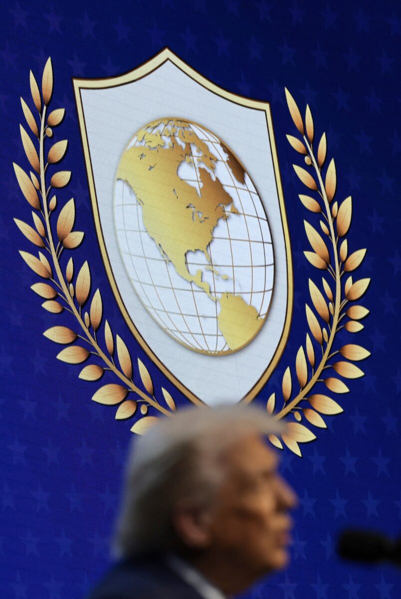 Το λογότυπο του Συμβουλίου Ειρήνης του Τραμπ