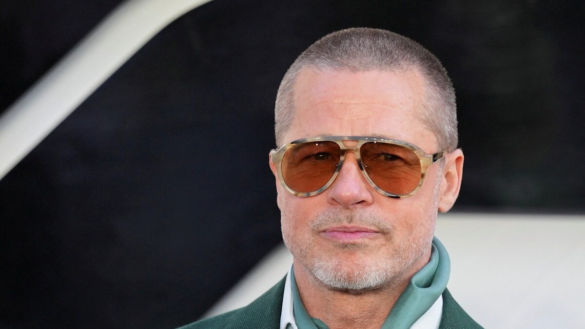 Ο Μπραντ Πιτ στην Ύδρα για τη νέα ταινία «The Riders»: Ανοίγει νωρίτερα η σεζόν στο νησί - Σε ρόλους κομπάρσων οι ντόπιοι