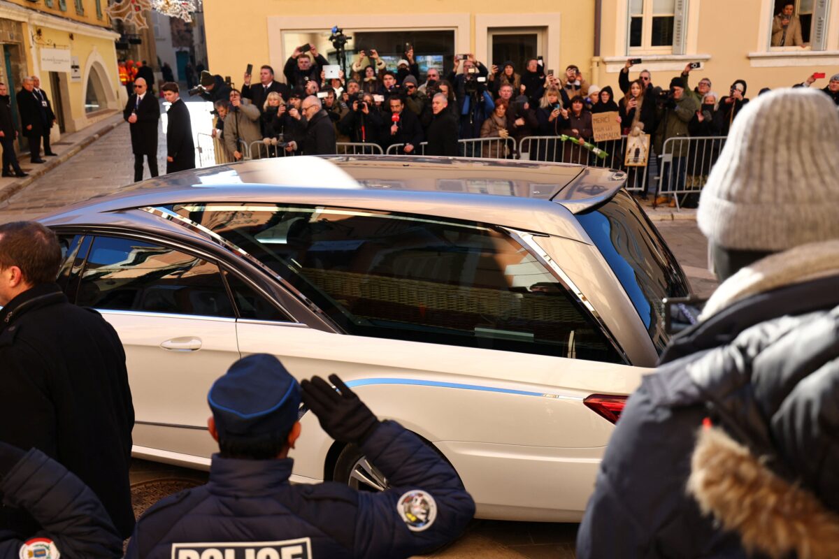 Κηδεία Μπαρντό