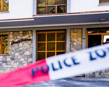 Το μπαρ που έπιασε φωτιά