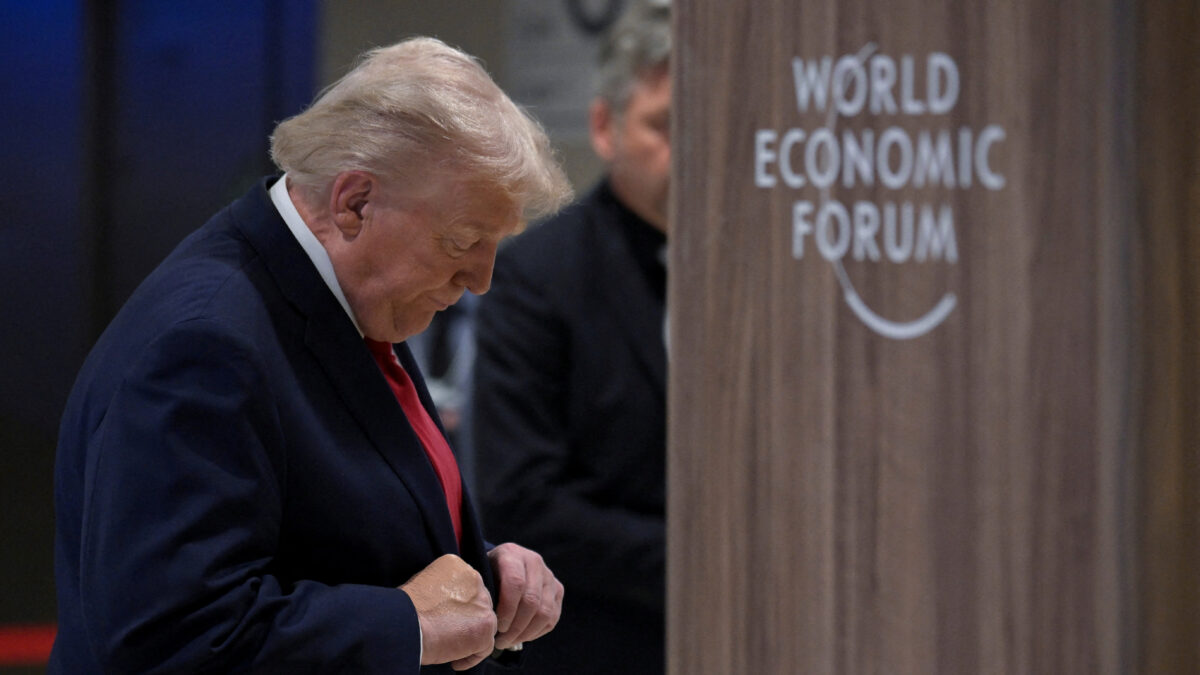 Ο Πρόεδρος των ΗΠΑ Ντόναλντ Τραμπ στο  Παγκόσμιο Οικονομικό Φόρουμ (WEF) στο Νταβός