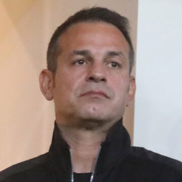 Ντέμης Νικολαΐδης