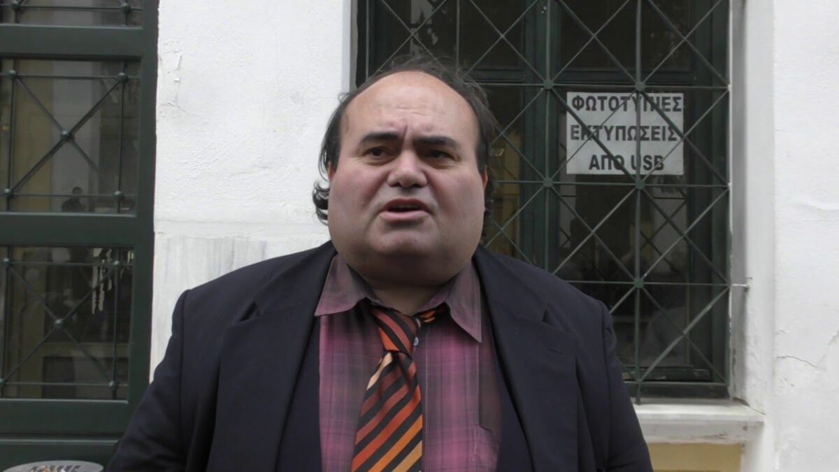 Καταγγελία από 90χρονο ΑμεΑ