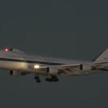 Το «αεροπλάνο της Αποκάλυψης»