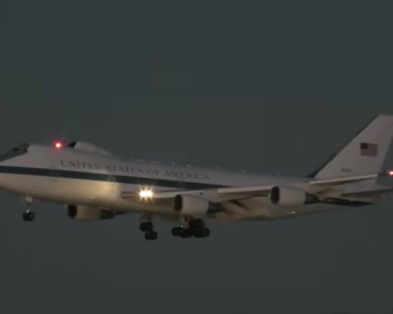 Το «αεροπλάνο της Αποκάλυψης»