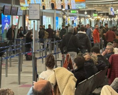 Κλειστό το FIR Αθηνών: Πρόβλημα στις ραδιοσυχνότητες εμποδίζει τις πτήσεις σε όλα τα αεροδρόμια της χώρας