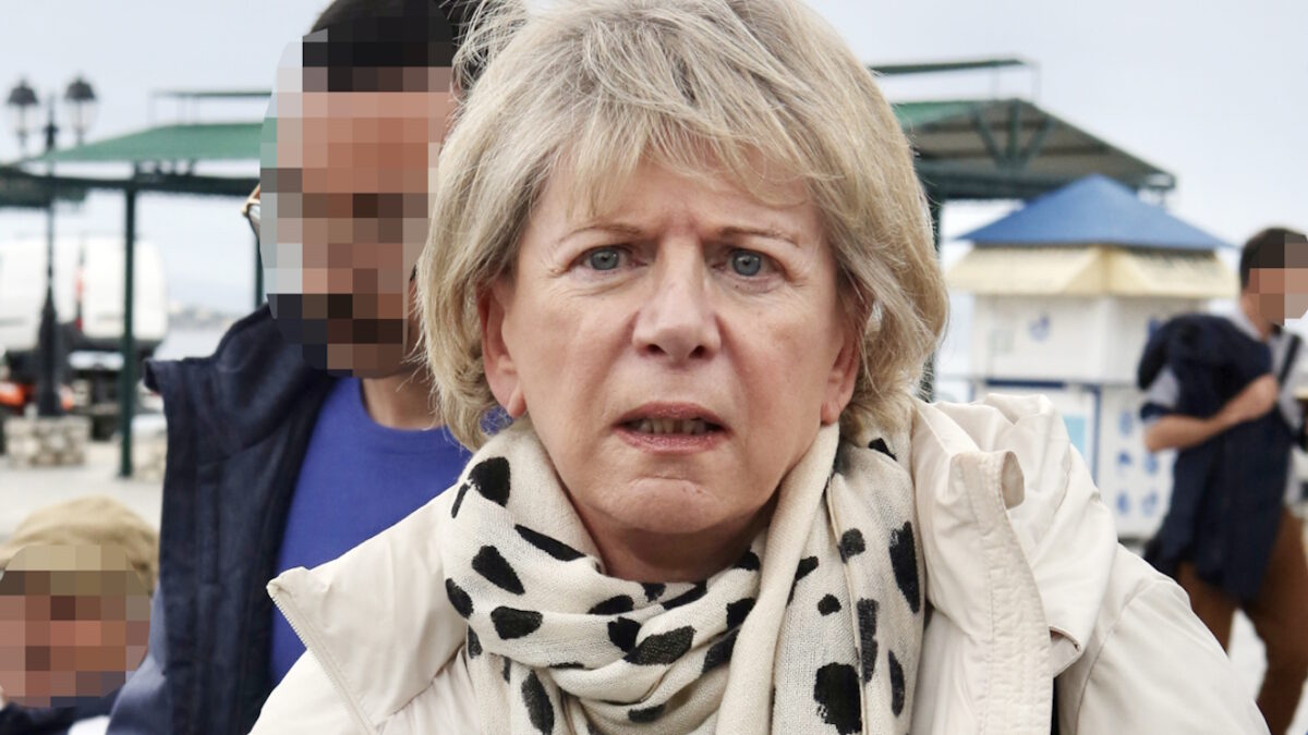 Έλενα Ακρίτα