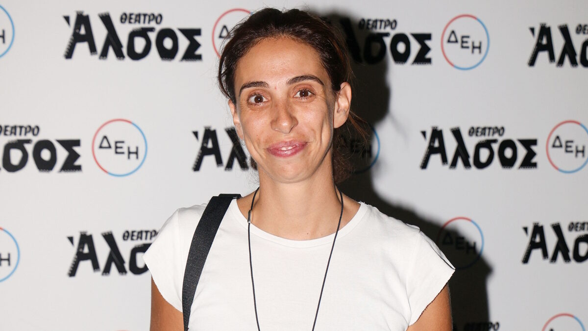 Έλενα Χαραλαμπούδη