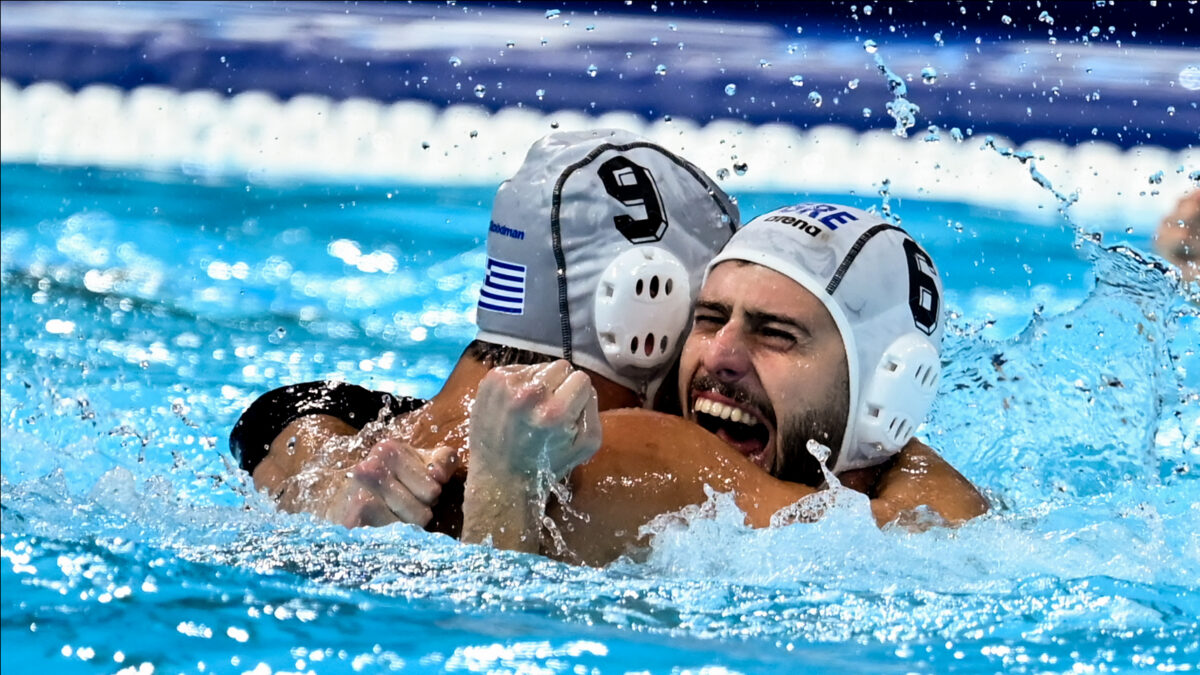 Οι παίκτες της Εθνικής πόλο ανδρών πανηγυρίζουν