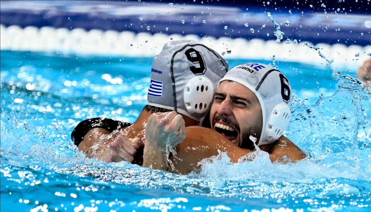 Οι παίκτες της Εθνικής πόλο ανδρών πανηγυρίζουν