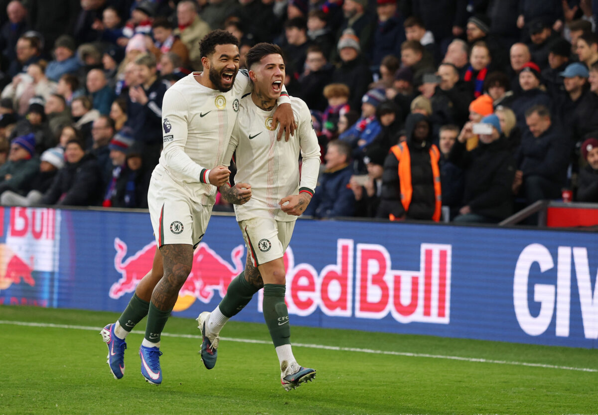 Οι παίκτες της Τσέλσι πανηγυρίζουν κόντρα στην Κρίσταλ Πάλας