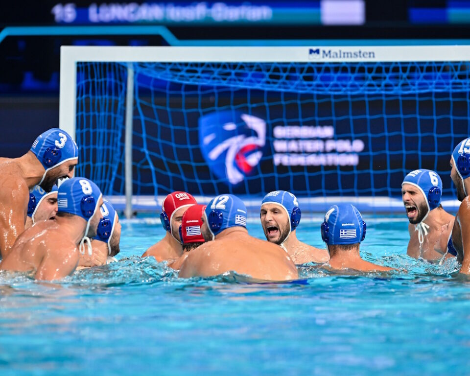 Ιταλία – Ελλάδα 5-12: Ιστορικό χάλκινο μετάλλιο για την Εθνική πόλο ανδρών στο ευρωπαϊκό με ανεπανάληπτο Ζερδεβά