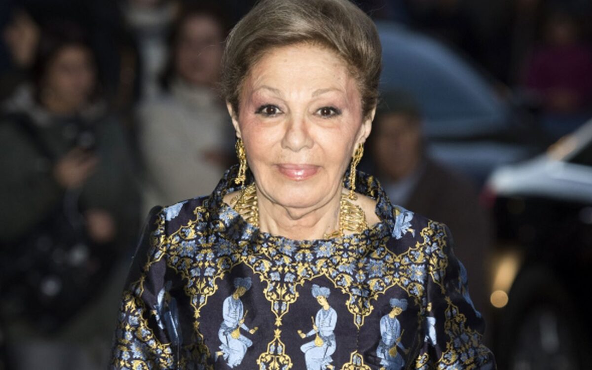 H Φαράχ Παχλαβί, η χήρα του τελευταίου σάχη