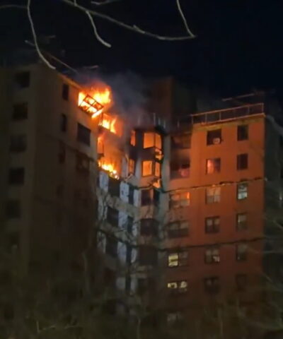 Φωτιά σε πολυκατοικία στο Μπρονξ