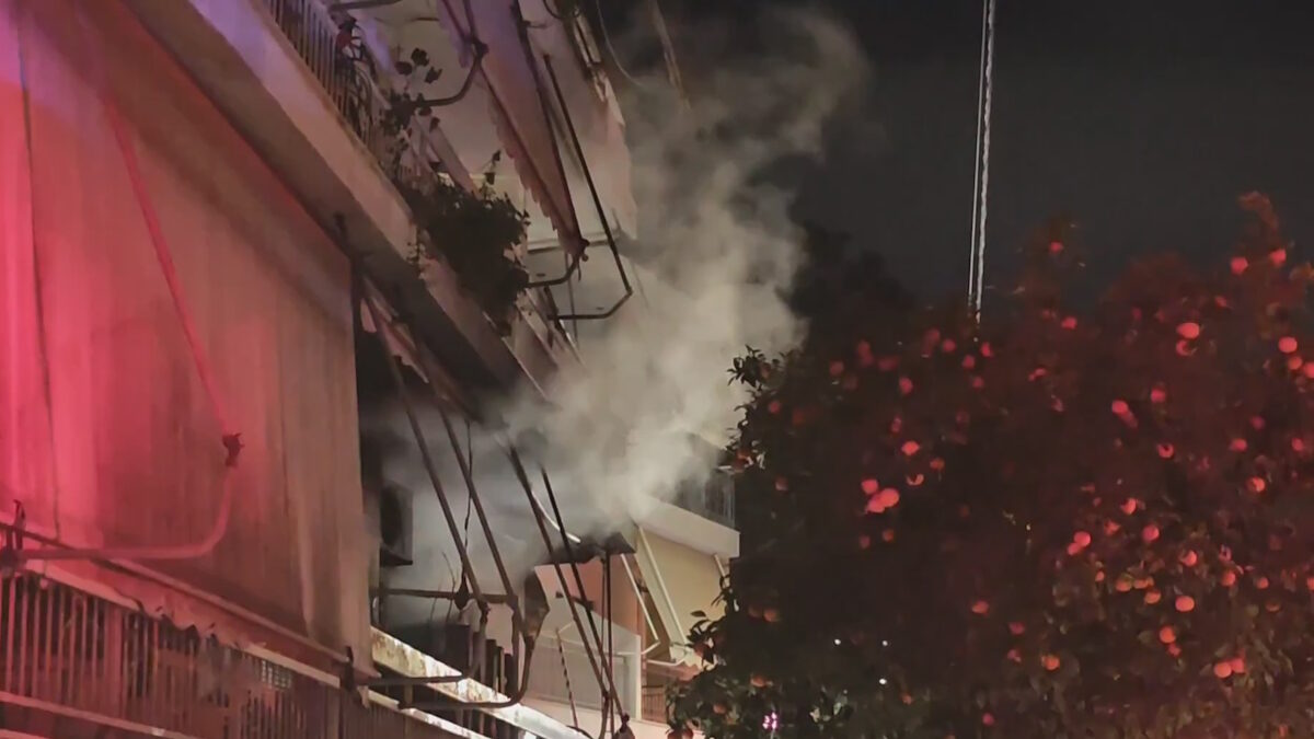 Φωτιά σε διαμέρισμα στο Χαλάνδρι