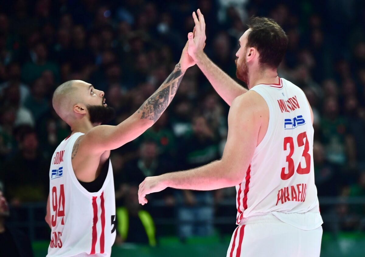 Ο Φουρνιέ με τον Μιλουτίνοφ (EUROKINISSI)