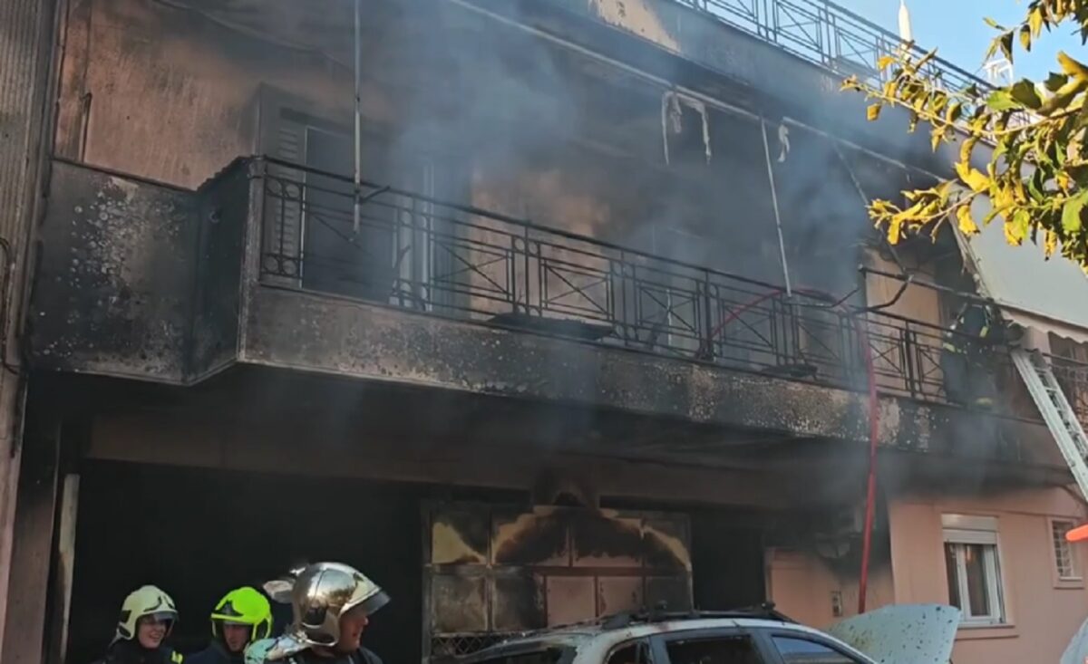 Φωτιά στο Ίλιον / OrangePress