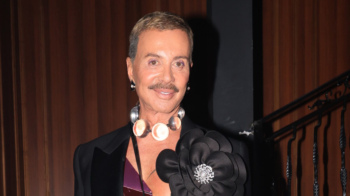 Λάκης Γαβαλάς