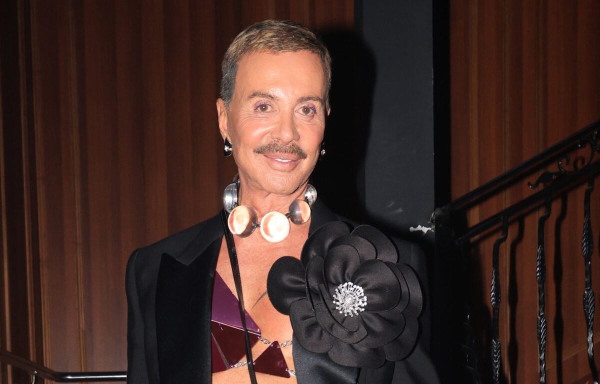 Λάκης Γαβαλάς