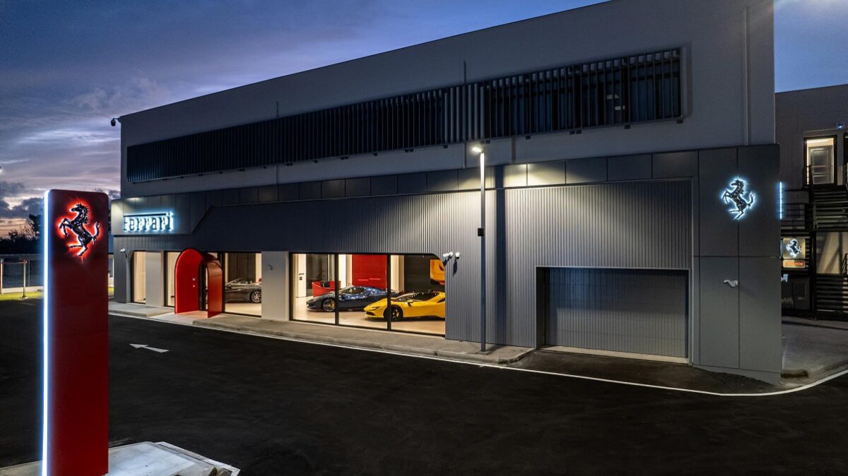 Ferrari: Σε νέες, υπερσύγχρονες εγκαταστάσεις η Genesis στην Αθήνα