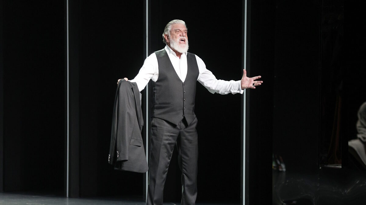 Γιάννης Βούρος