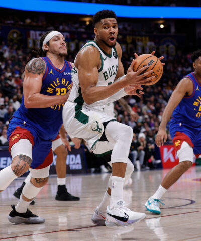 Ο Αντετοκούνμπο κόντρα στους Νάγκετς