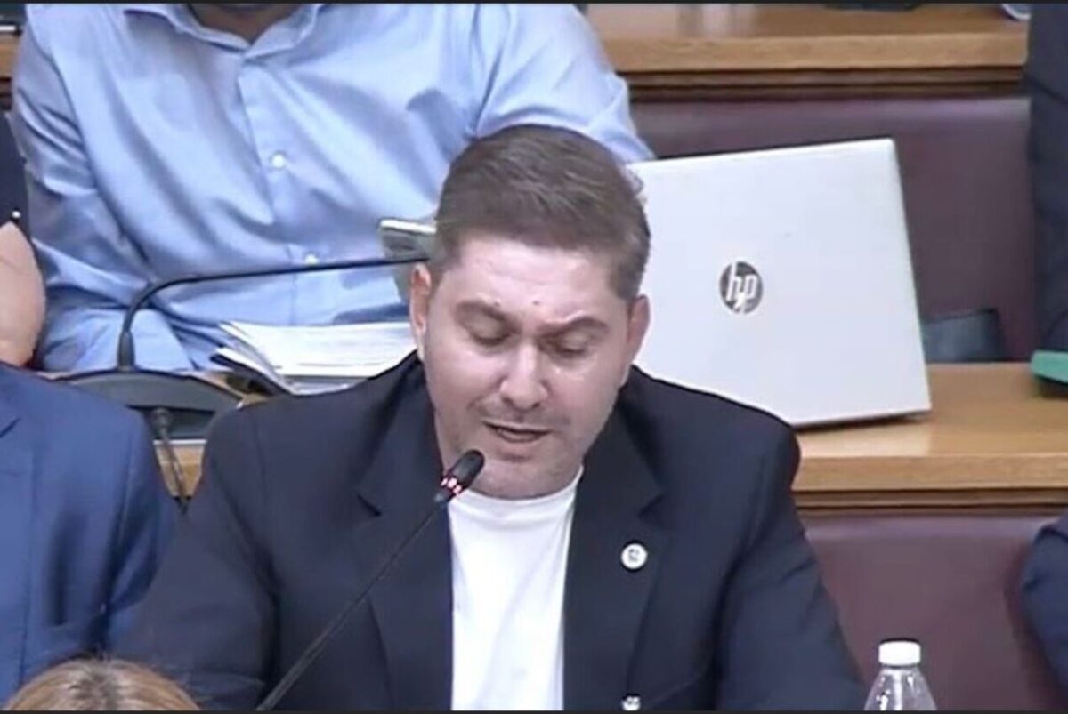 Ο Πρόεδρος της Πανελλήνιας Ένωσης Πληρωμάτων Ιδιωτικών και Επαγγελματικών Θαλαμηγών (ΠΕΠΙΕΘ), cpt. Dr. Γιώργος Βάλλης