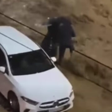 Διάσωση γυναίκας στη Γλυφάδα