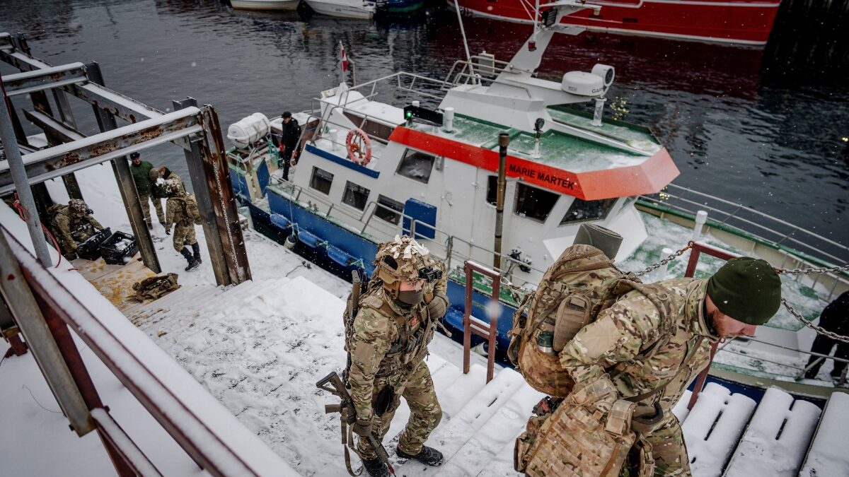 Στρατιώτες στη Γροιλανδία