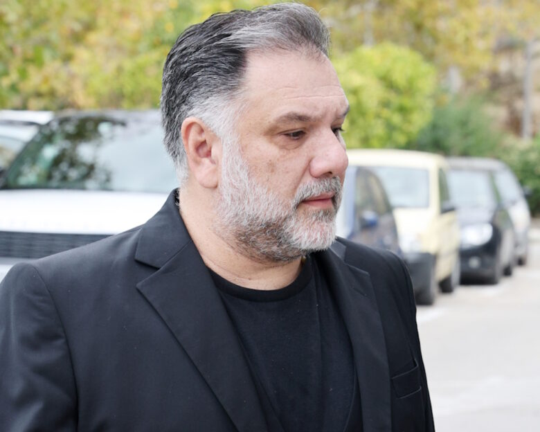 Γρηγόρης Αρναούτογλου