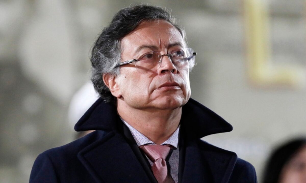 Γκουστάβο Πέτρο